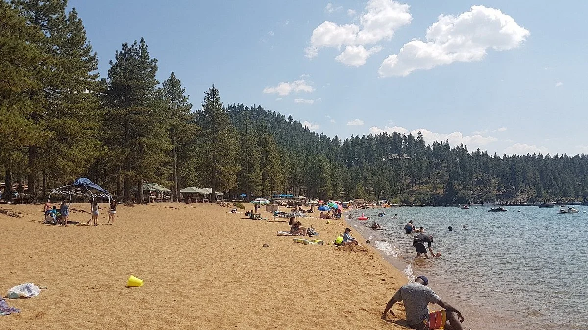 Round Hill Pines Beach and Marina
