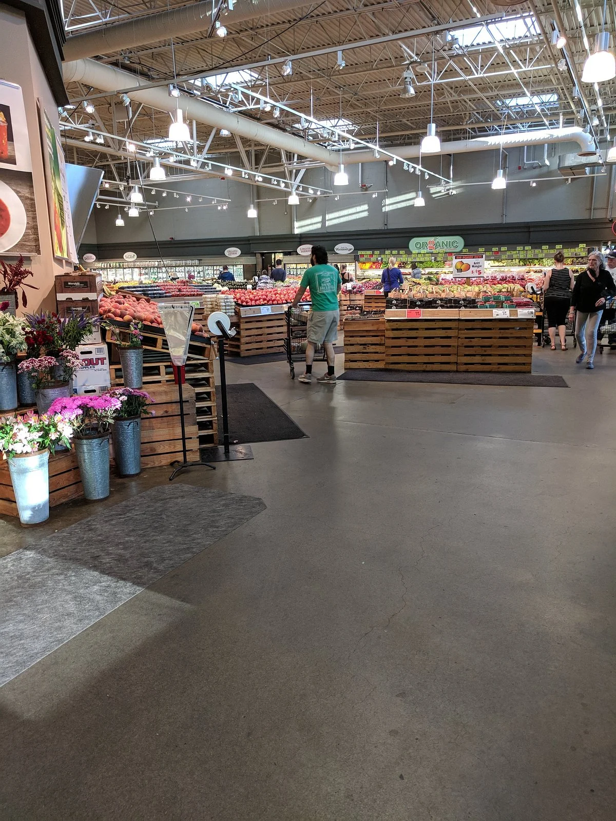 Central Market - Poulsbo