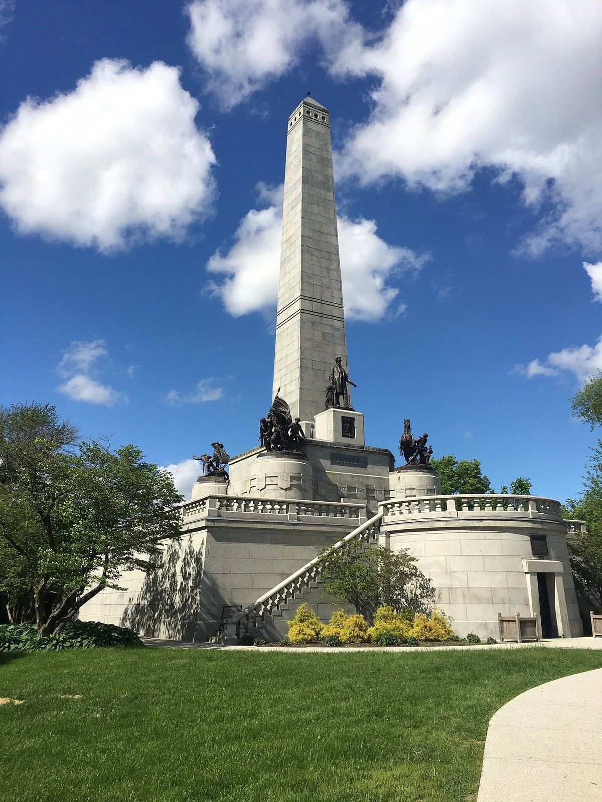 Lincoln Tomb & War Memorials
