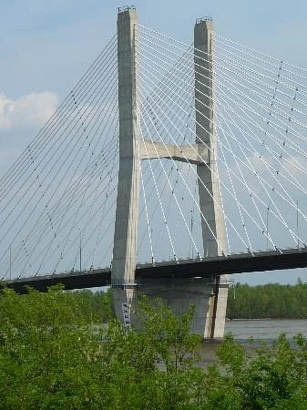 Riverfront Bridge Park