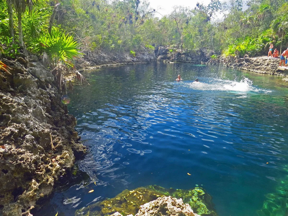 Cueva de los Peces