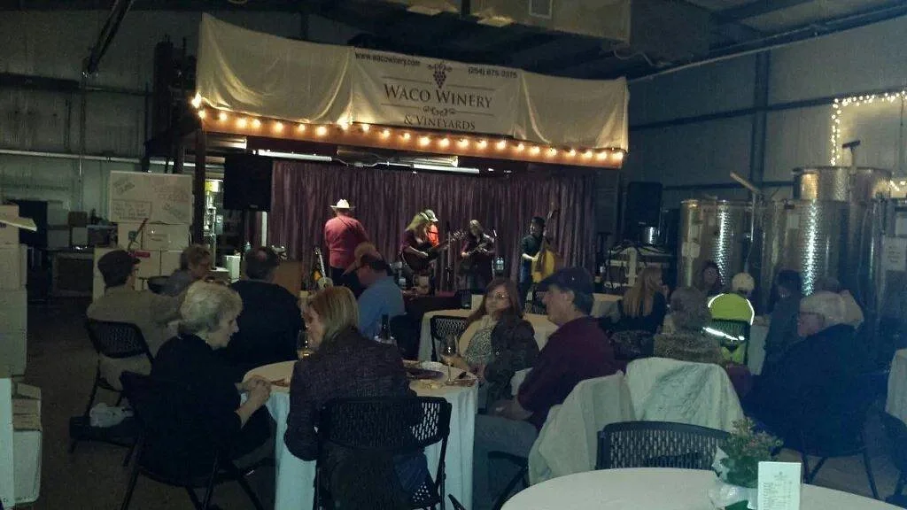 Waco Winery & Vineyards