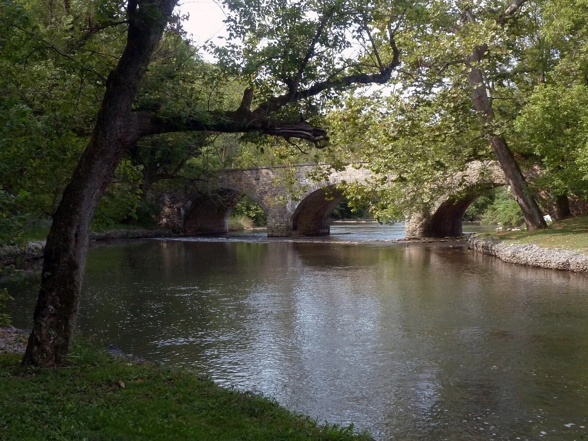 Devil’s Backbone Park