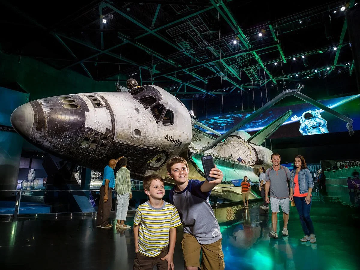 Space Shuttle Atlantis