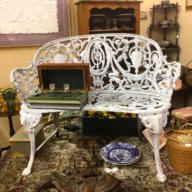 Lyon's Head Antique Mall
