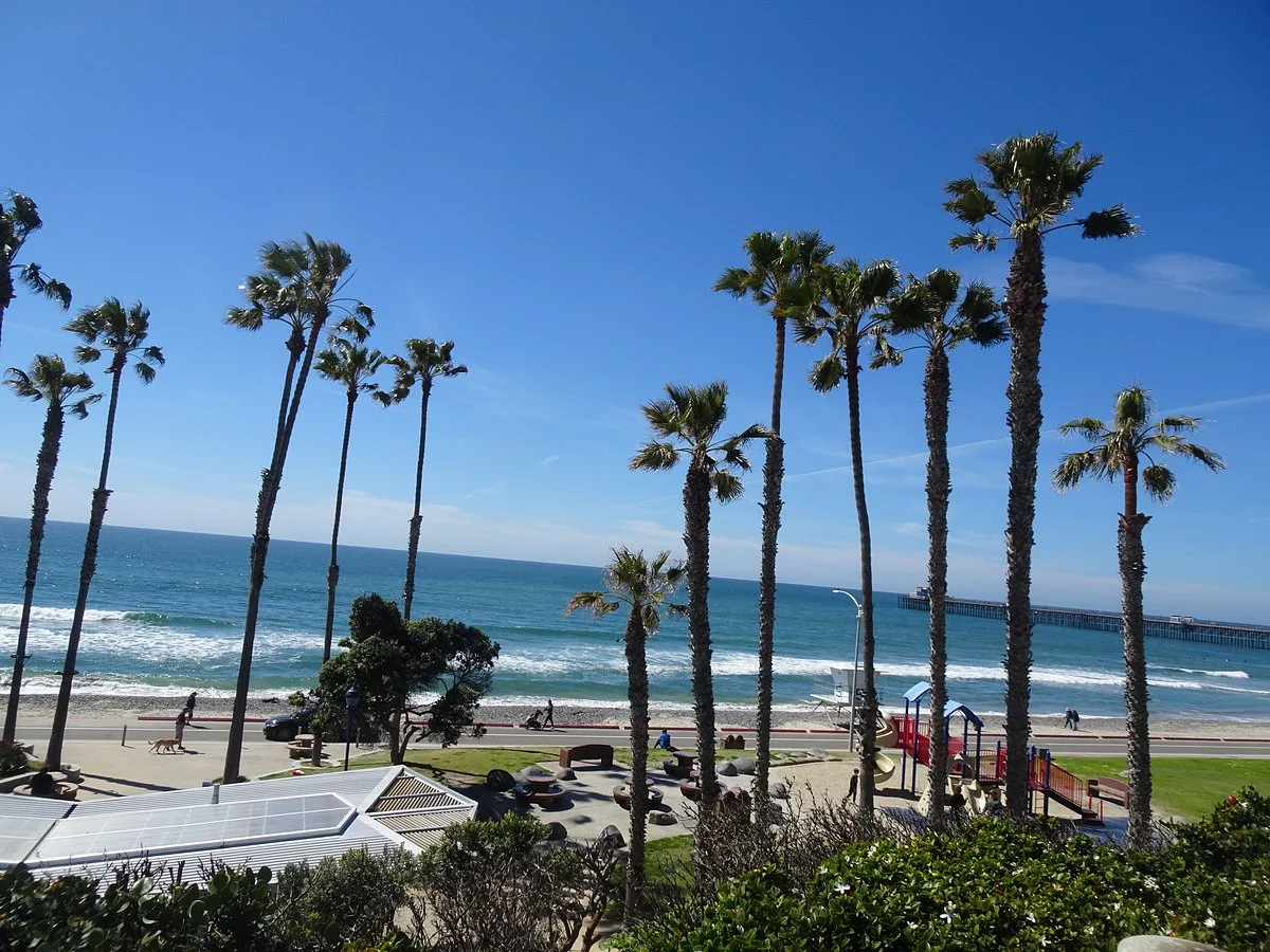 Oceanside Strand