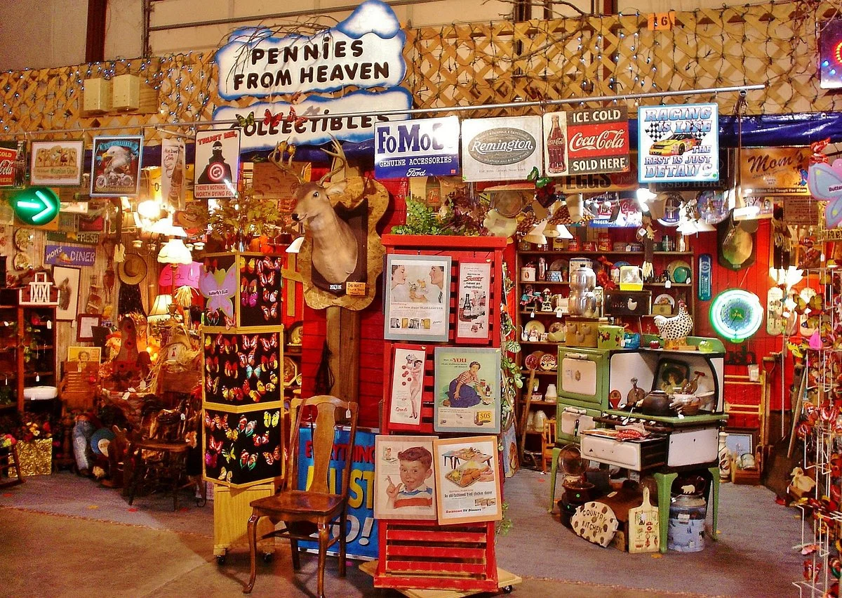 Flea Traders Paradise Flea Market