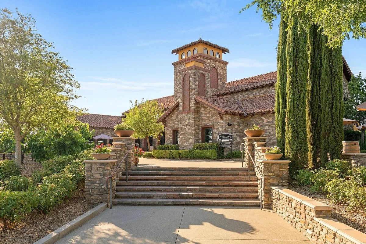 Lorimar Vineyards and Winery