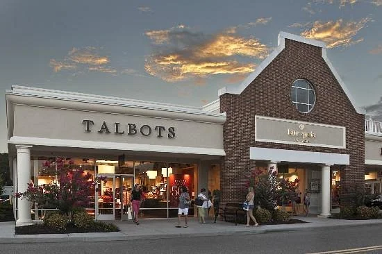 Williamsburg Premium Outlets