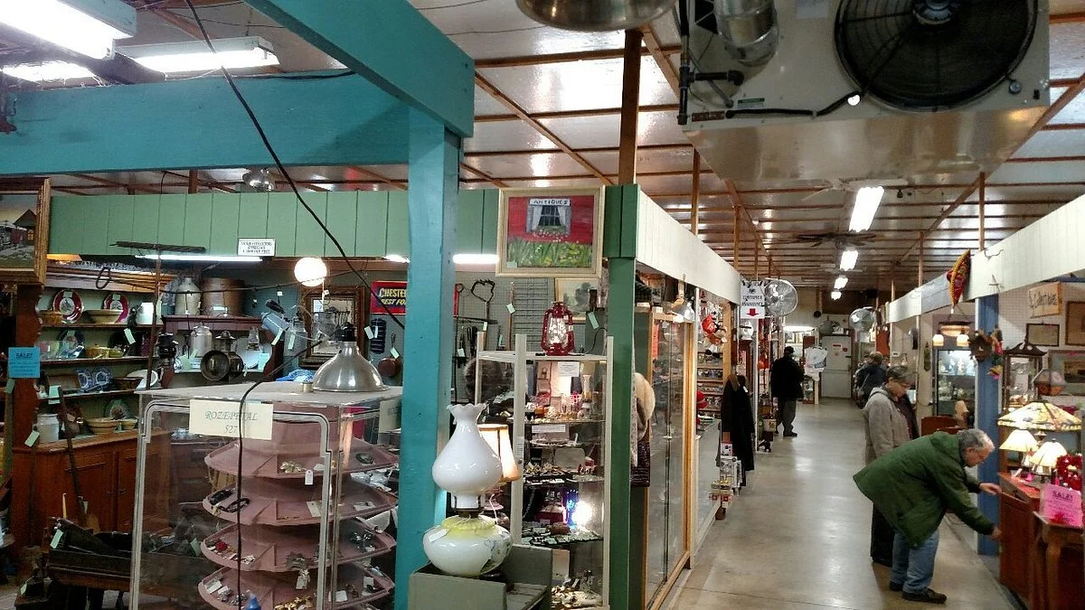 Pocono Antique Mall at Peddler's Village