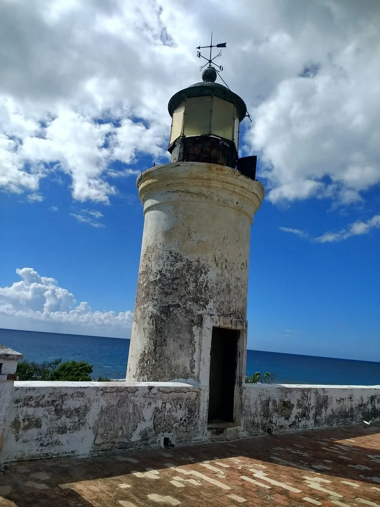 Cardona Island Light