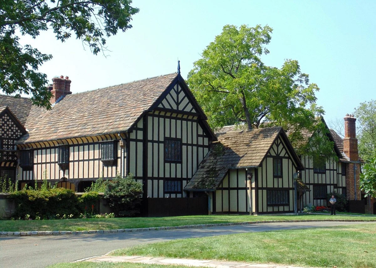 Agecroft Hall & Gardens