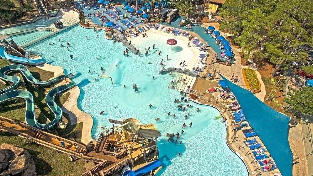 Shipwreck Island Waterpark
