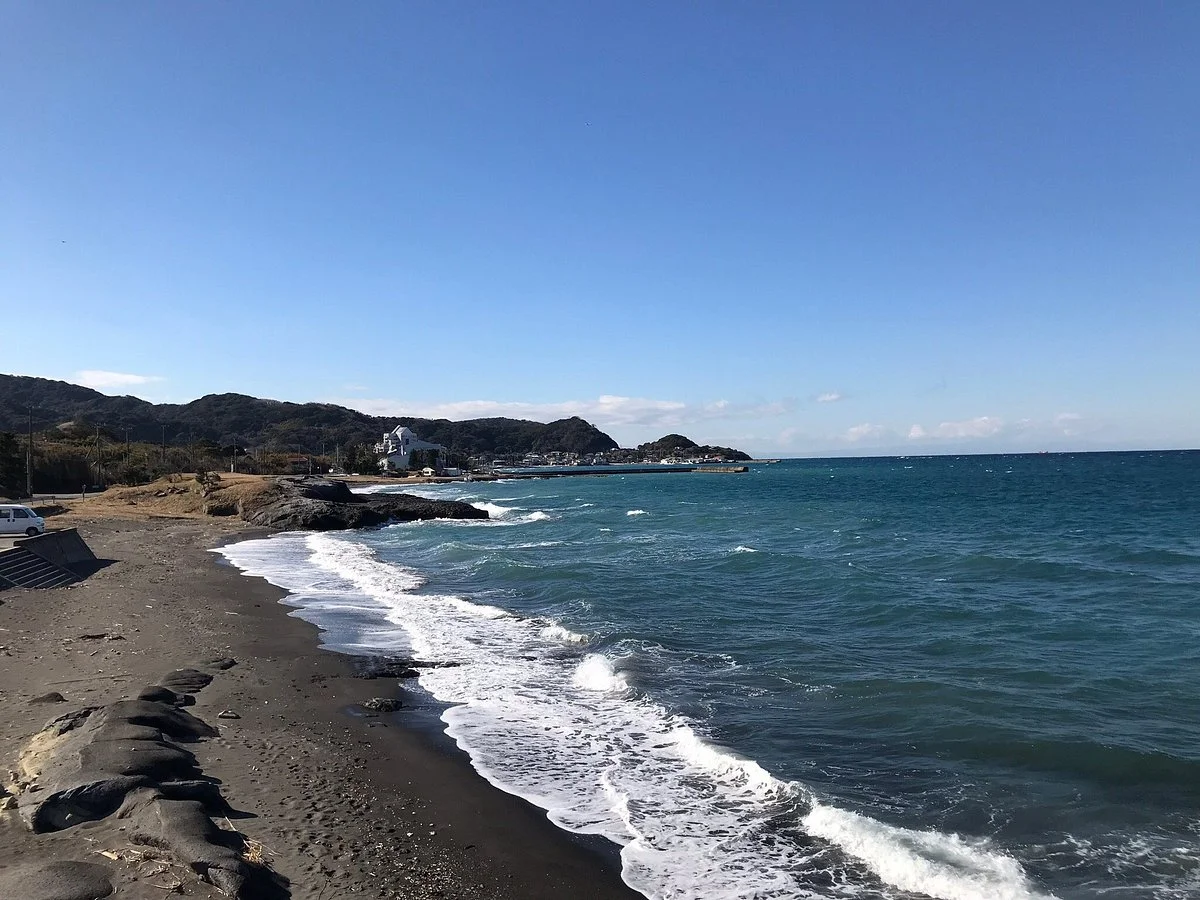 Kembutsu Beach