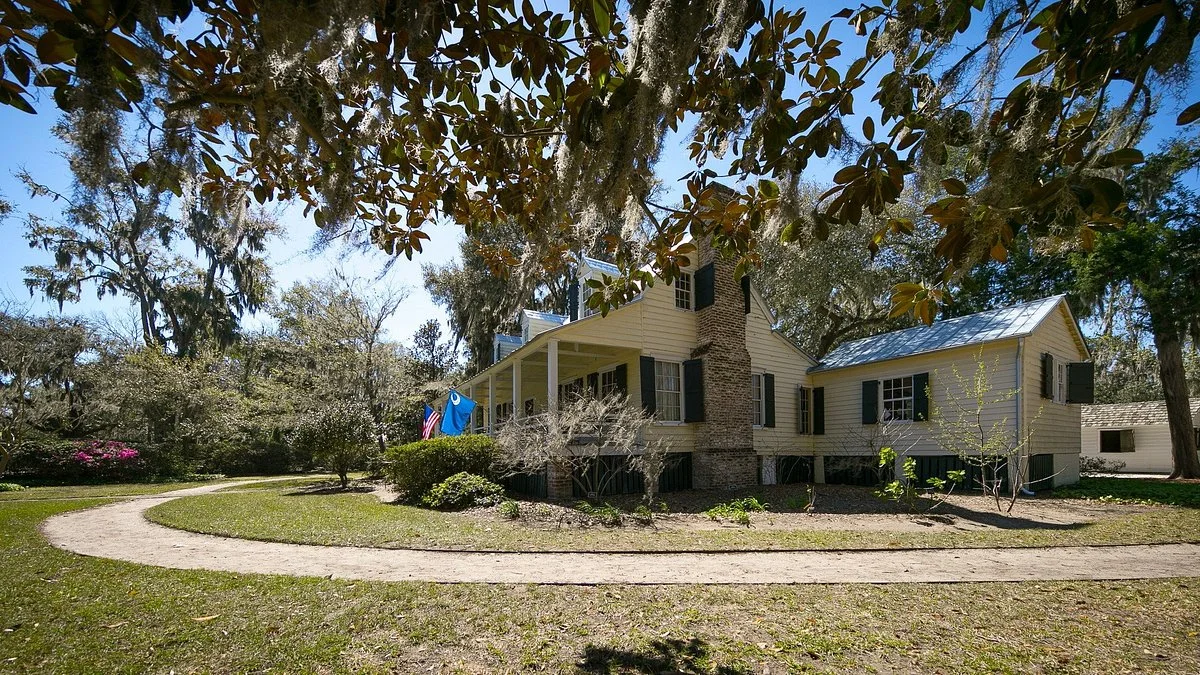 Heyward House Museum & Welcome Center