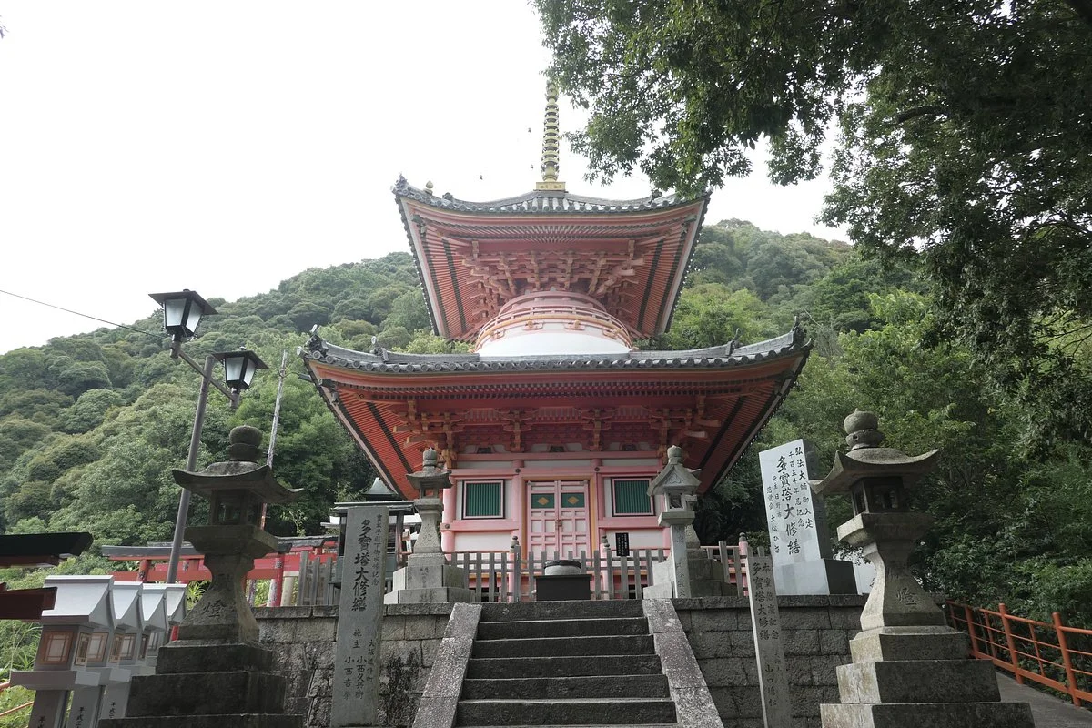 Shingisan Chogosonshiji Temple