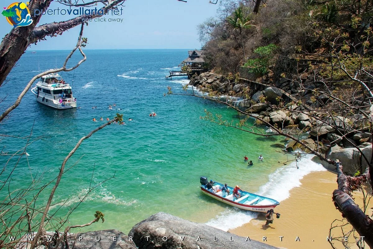 Playa Colomitos
