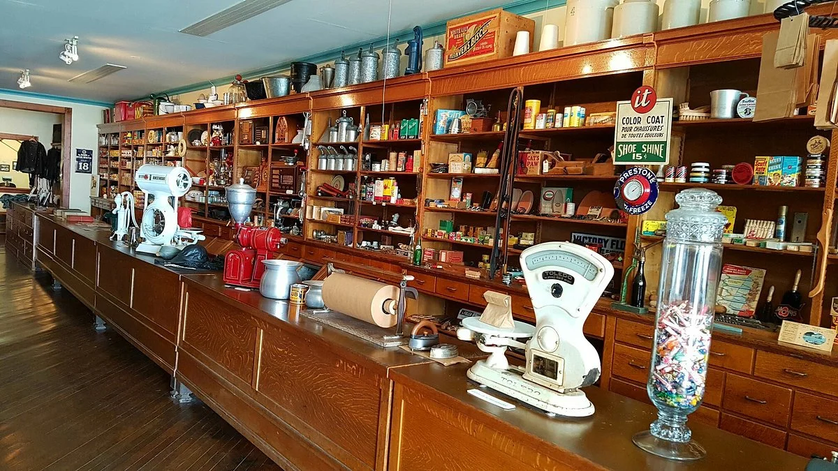 Magasin General Historique Authentique 1928