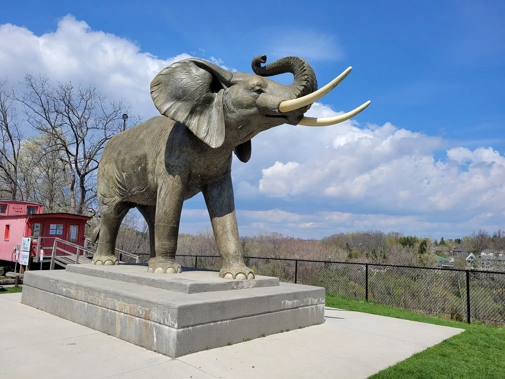 Jumbo The Elephant Monument