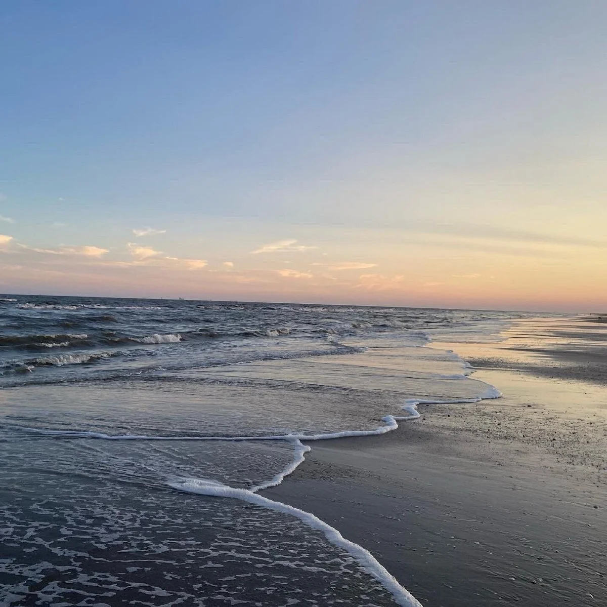Mae's Beach