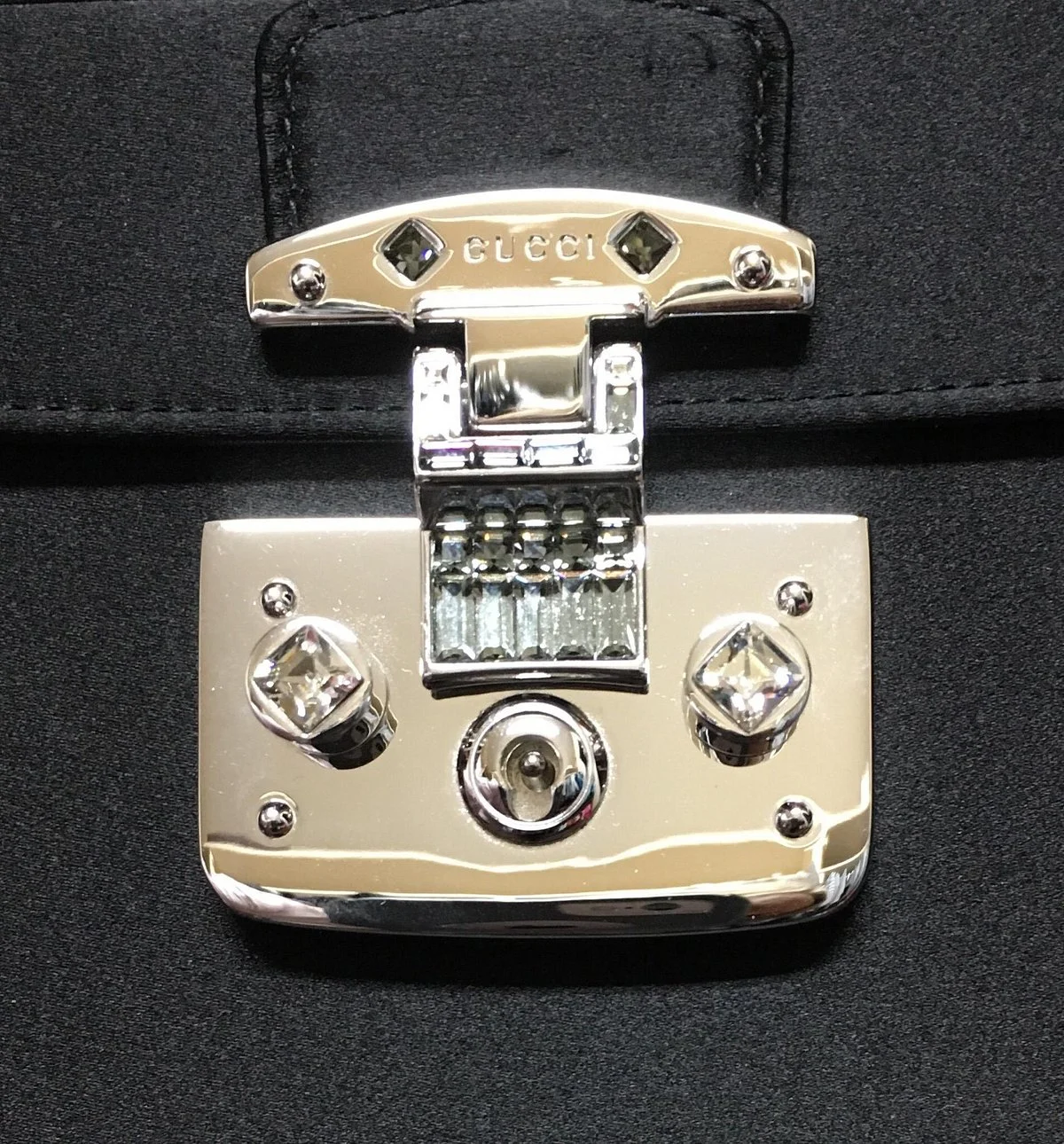 Gucci Outlet