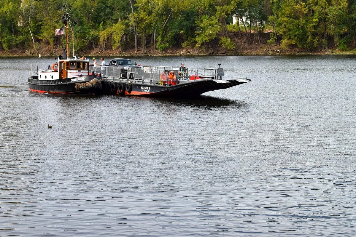 Rocky Hill - Glastonbury Ferry