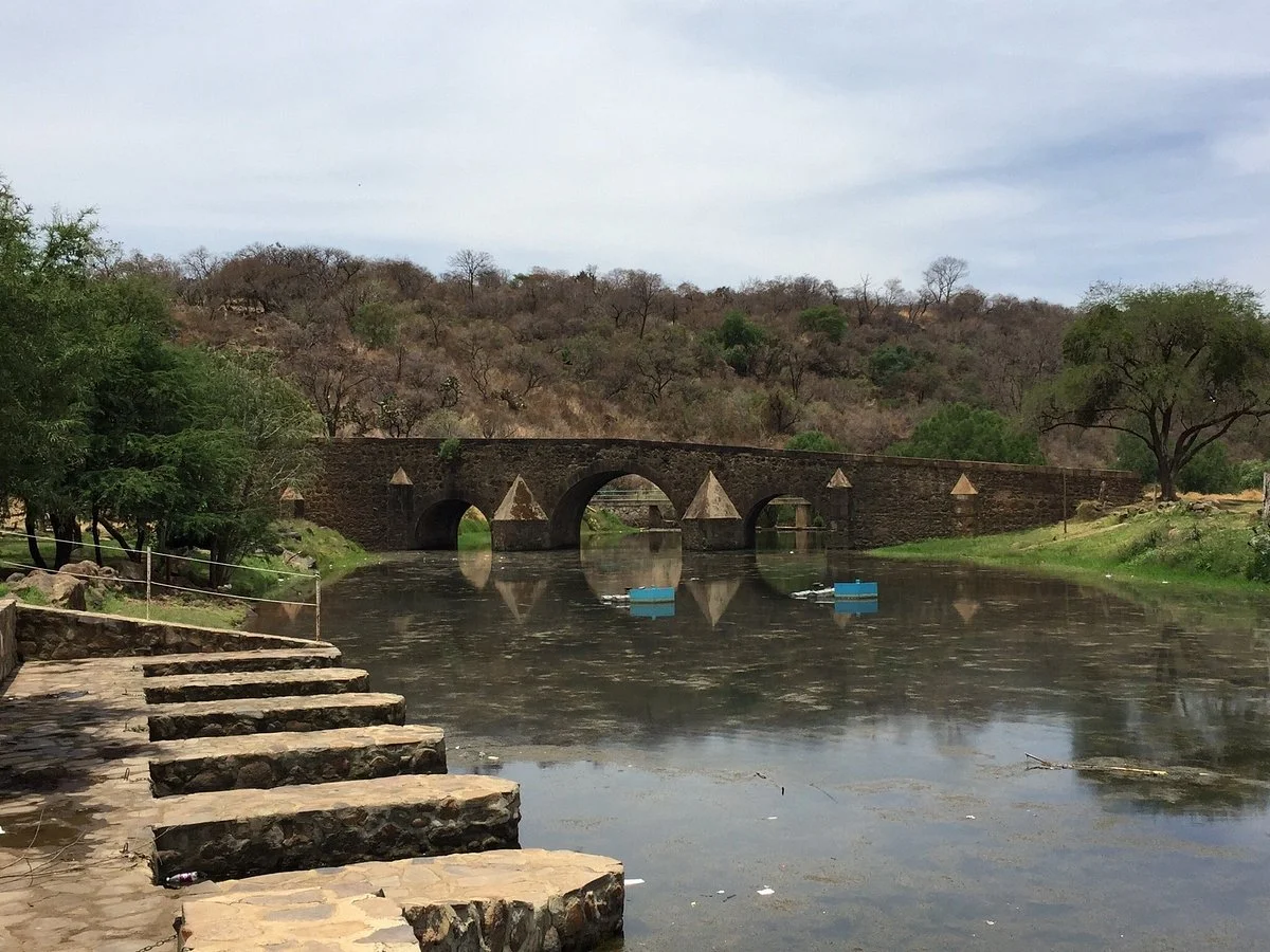 Parque Bicentenario Puente de Calderon