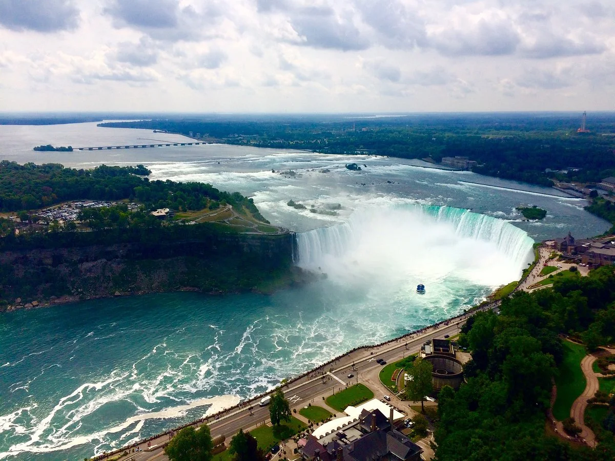 Horseshoe Falls