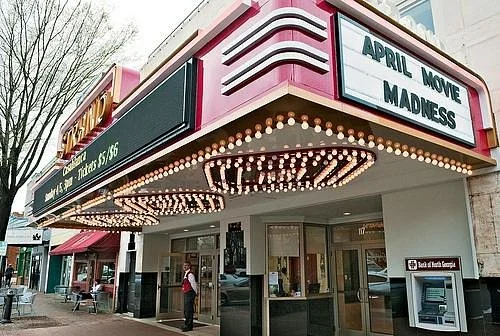 Earl and Rachel Smith Strand Theatre