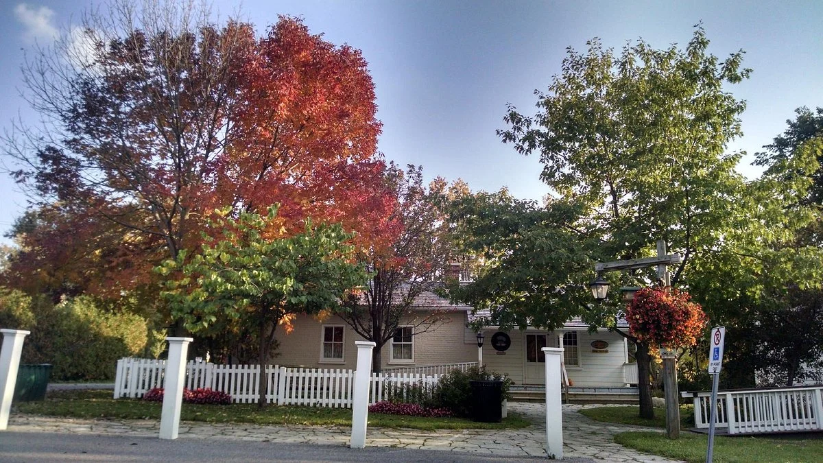 The Burr House Craft Gallery and Tea Room