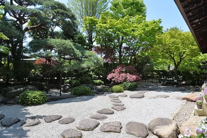 Issa Soju Memorial Hall