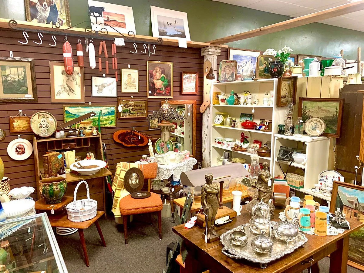 Plain & Fancy Antique Mall