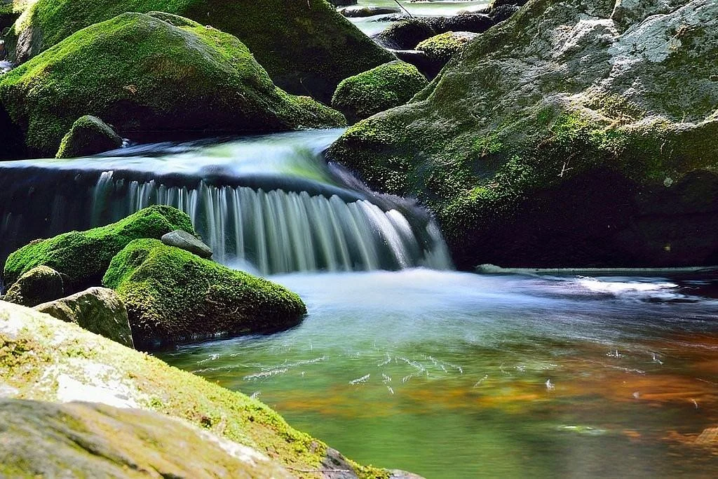 Enders Falls