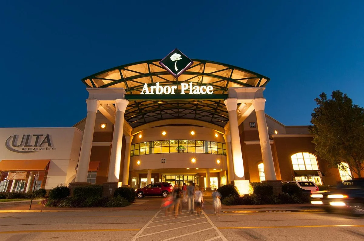 Arbor Place Mall