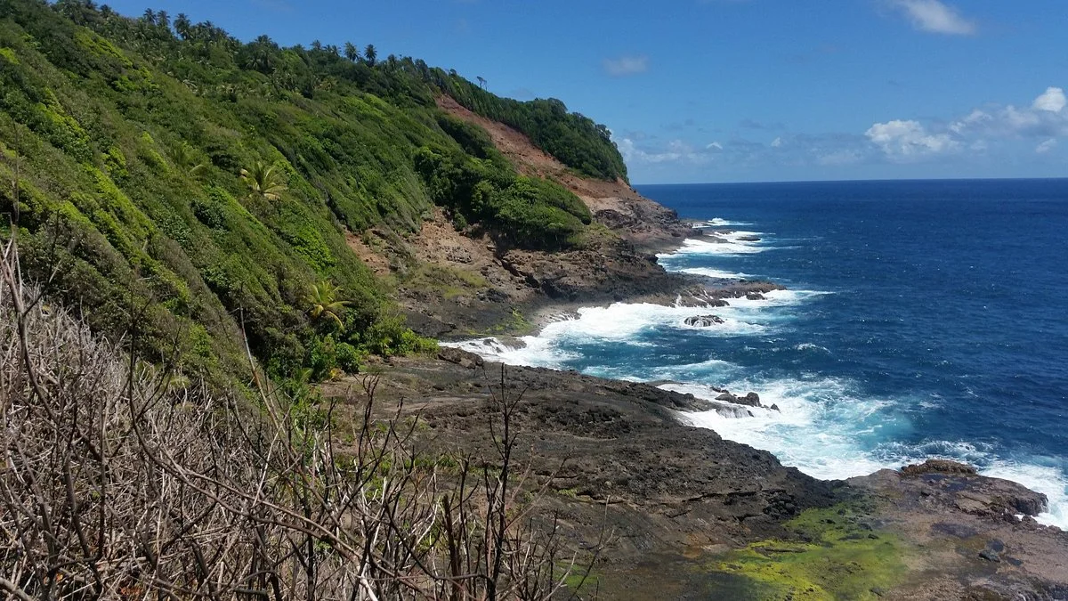 Waitukubuli Trail