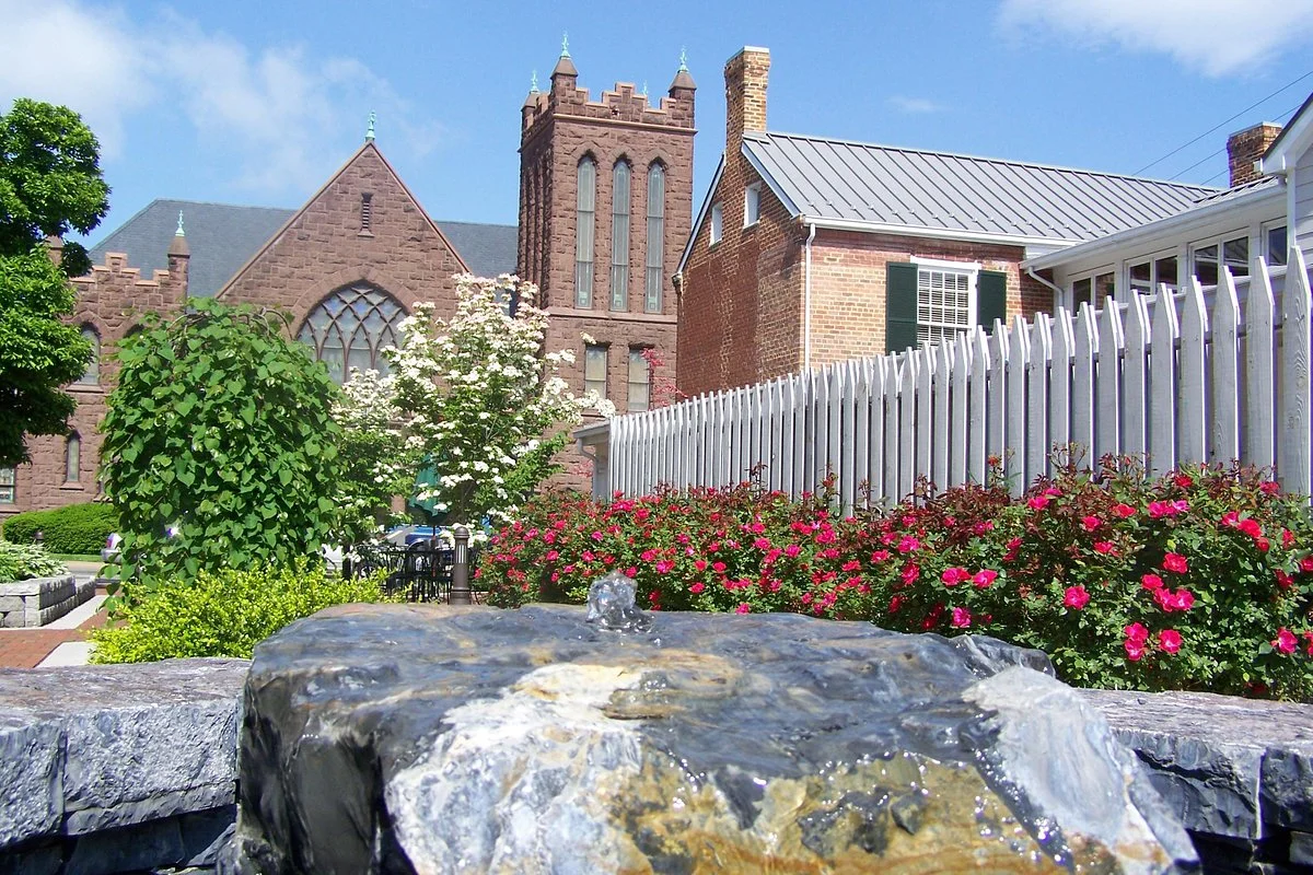 Hardesty-Higgins House Visitor Center