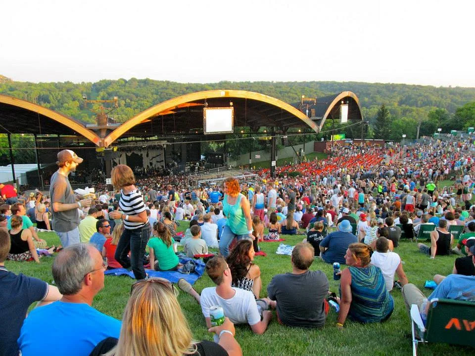 Alpine Valley Music Theatre