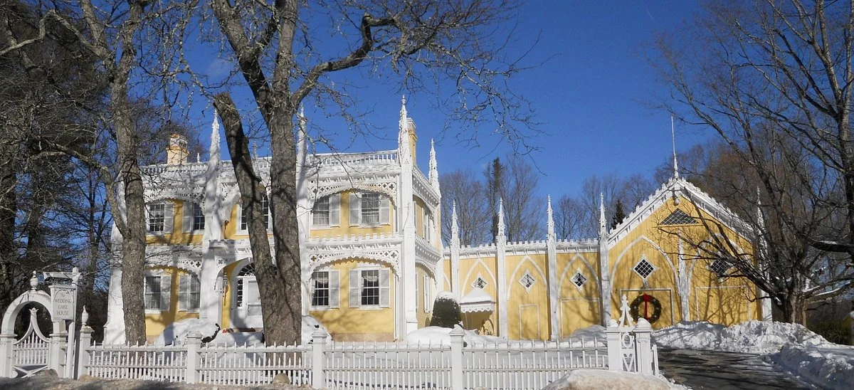 Wedding Cake House