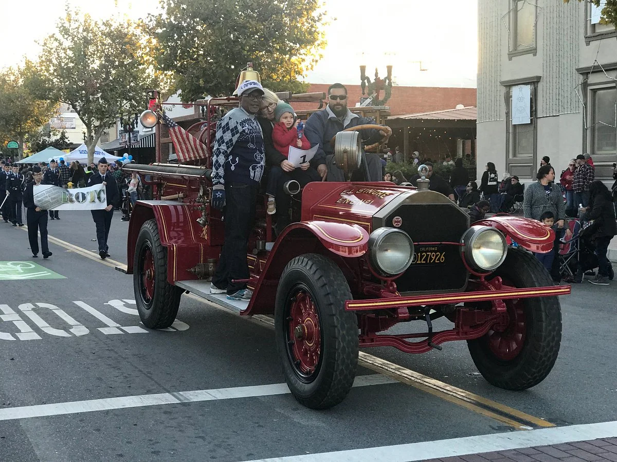 historic downtown Lake Elsinore