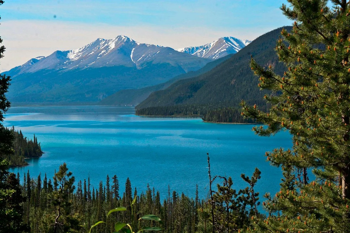 Muncho Lake Provincial Park