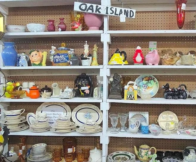The Fancy Flea Antique Mall