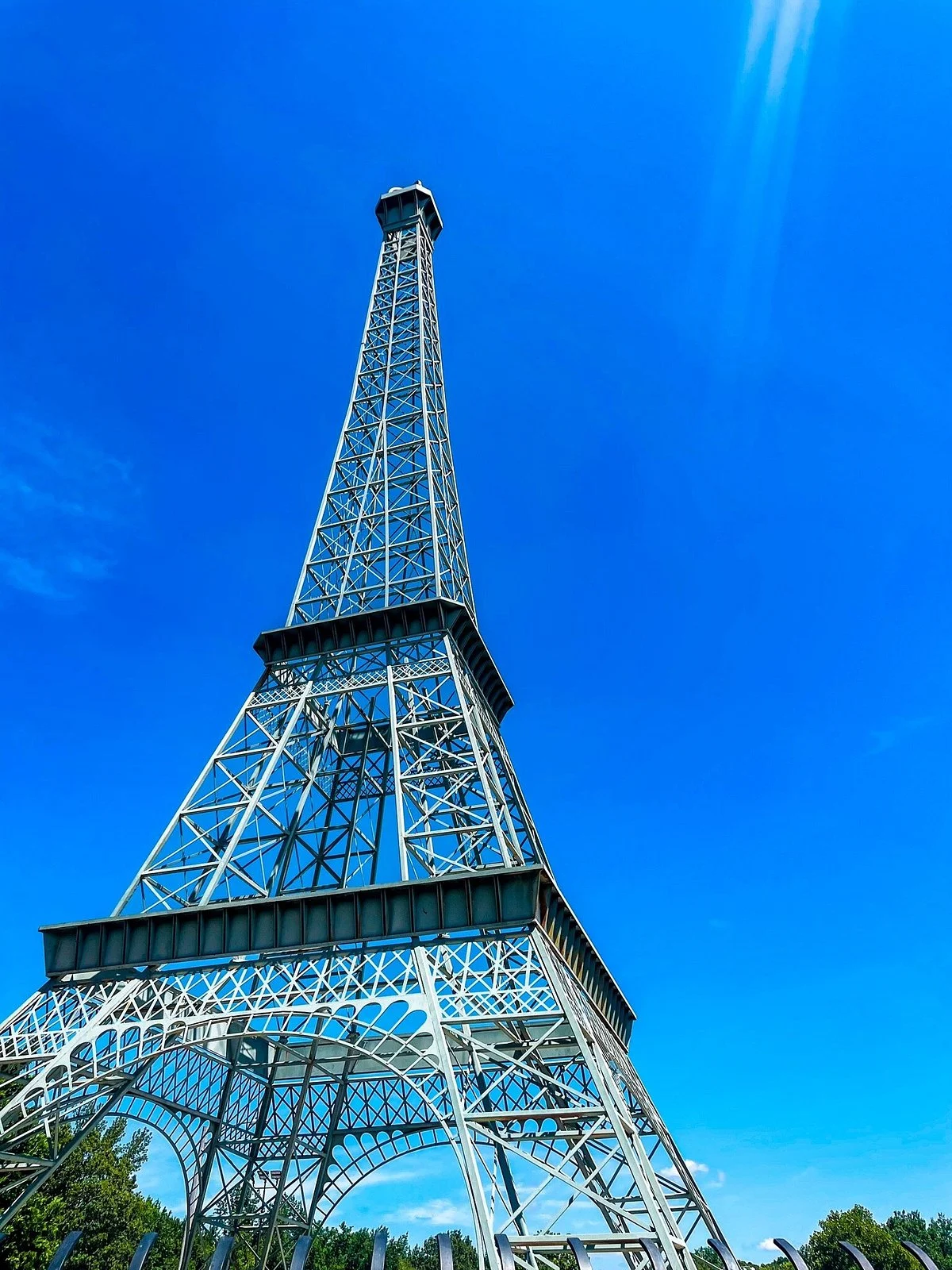 Eiffel Tower Park