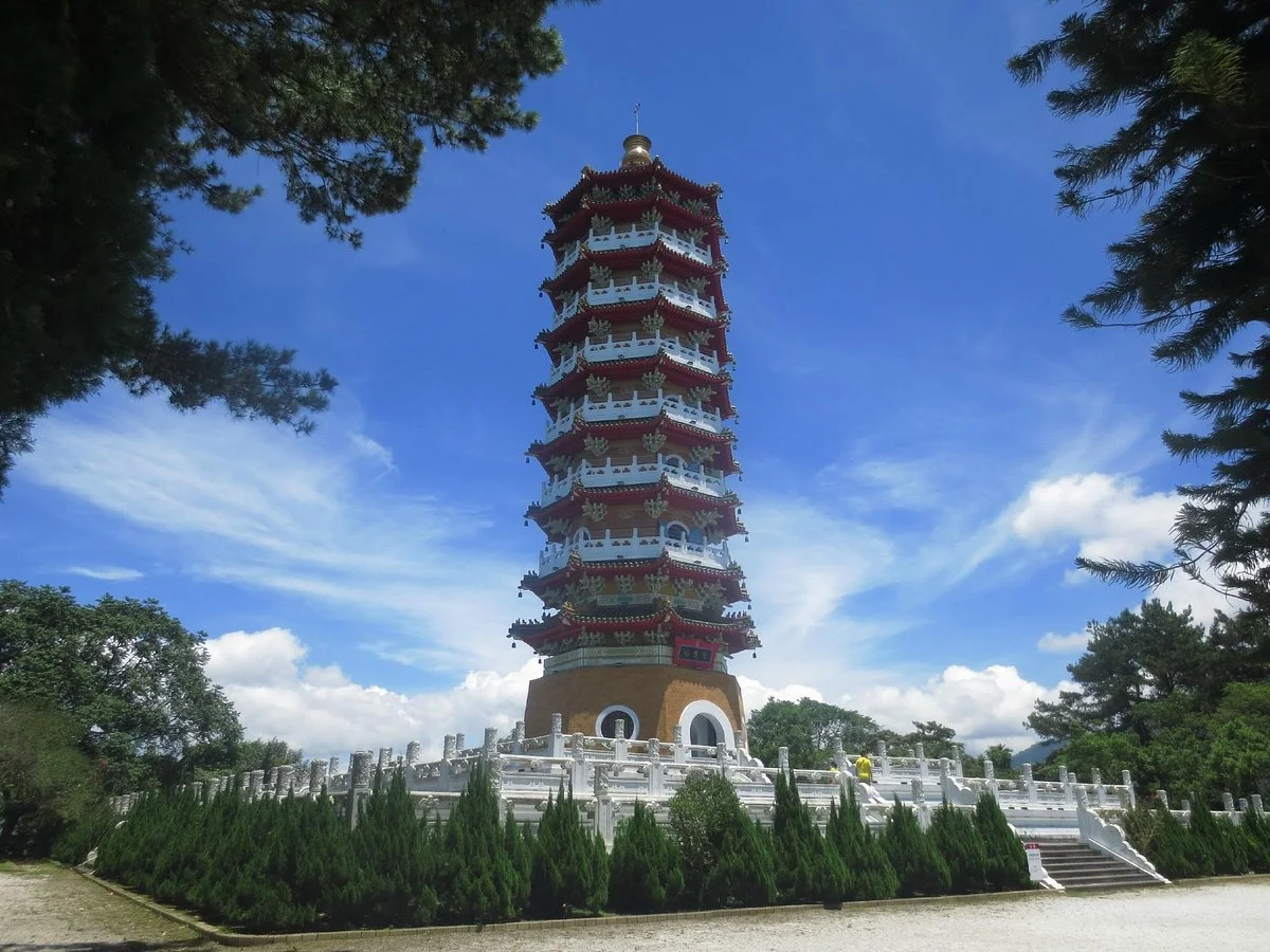 Sun Moon Lake Ci-en Pagoda
