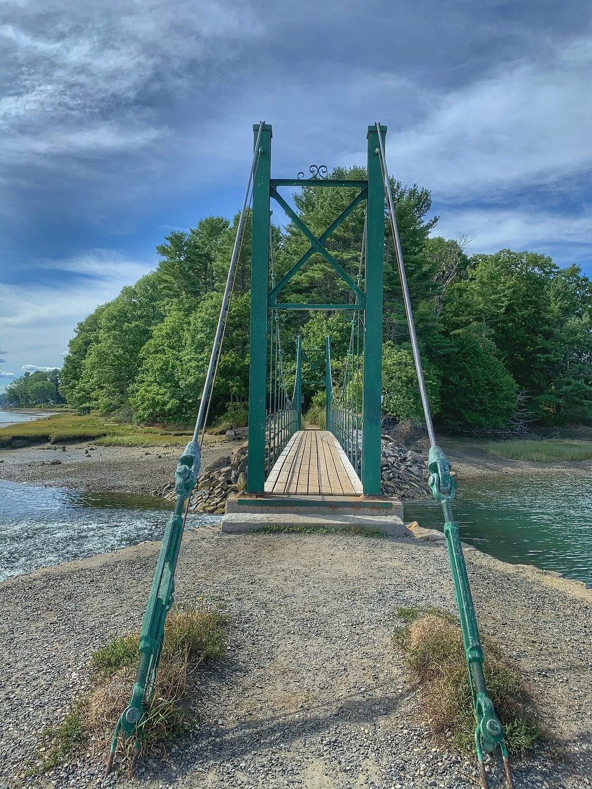 Wiggly Bridge