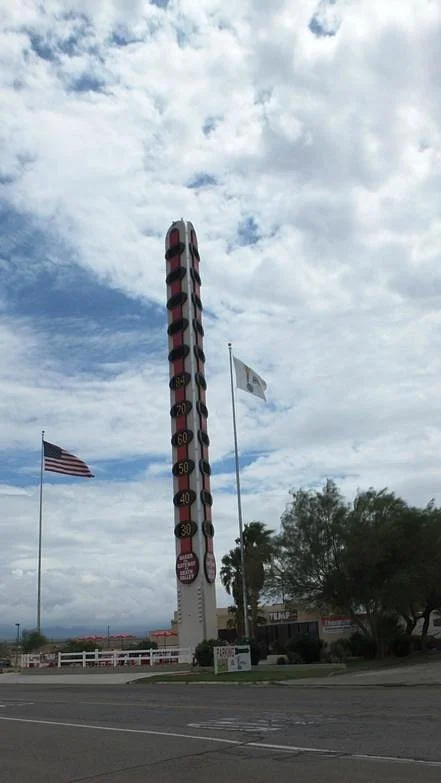 World's Tallest Thermometer
