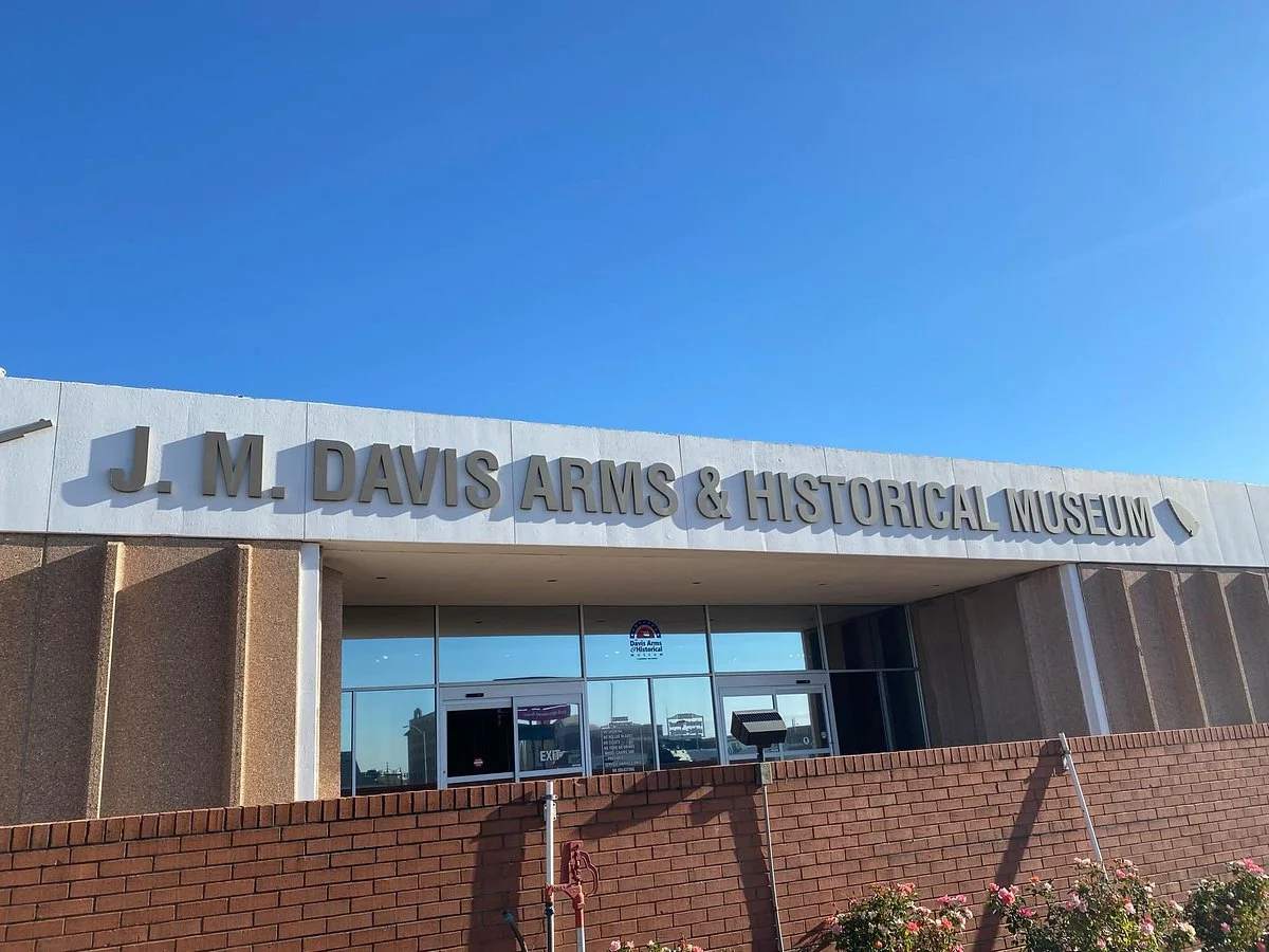 J.M. Davis Arms & Historical Museum