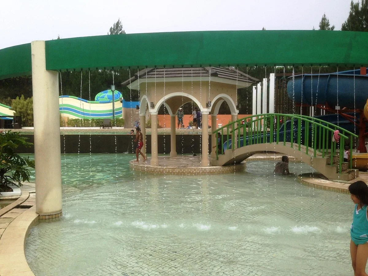 Paradise Dreamland