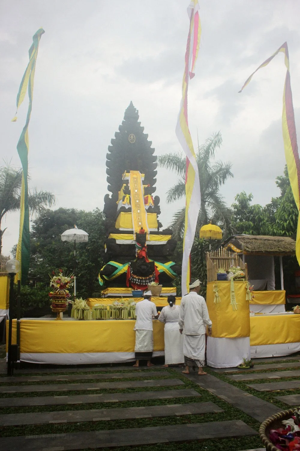 Pura Parahyangan Jagat Guru