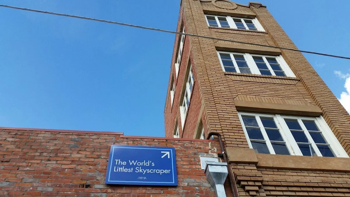 The World's Littlest Skyscraper