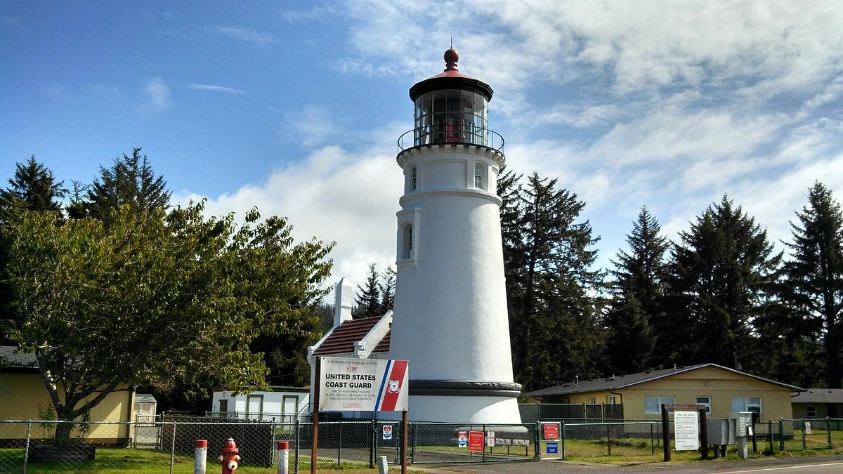Umpqua River Lighthouse, Museum,and Gift shop